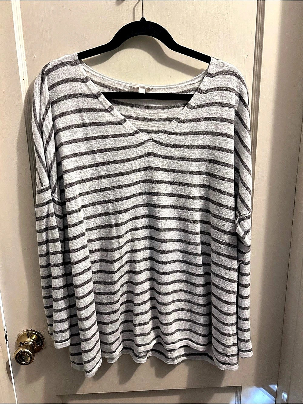 Eileen Fisher Organic Linen & Organic Cotton V-Neck Sweater Striped Long Sleeve